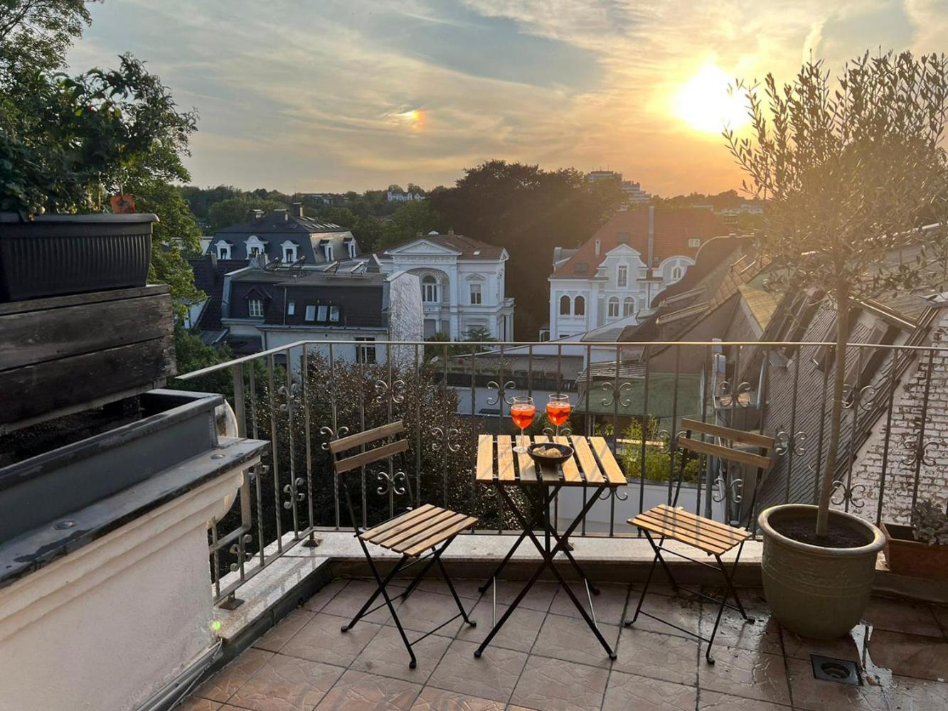 Renoviertes Design Apartment Mit Toller Terasse Mülheim an der Ruhr Екстериор снимка